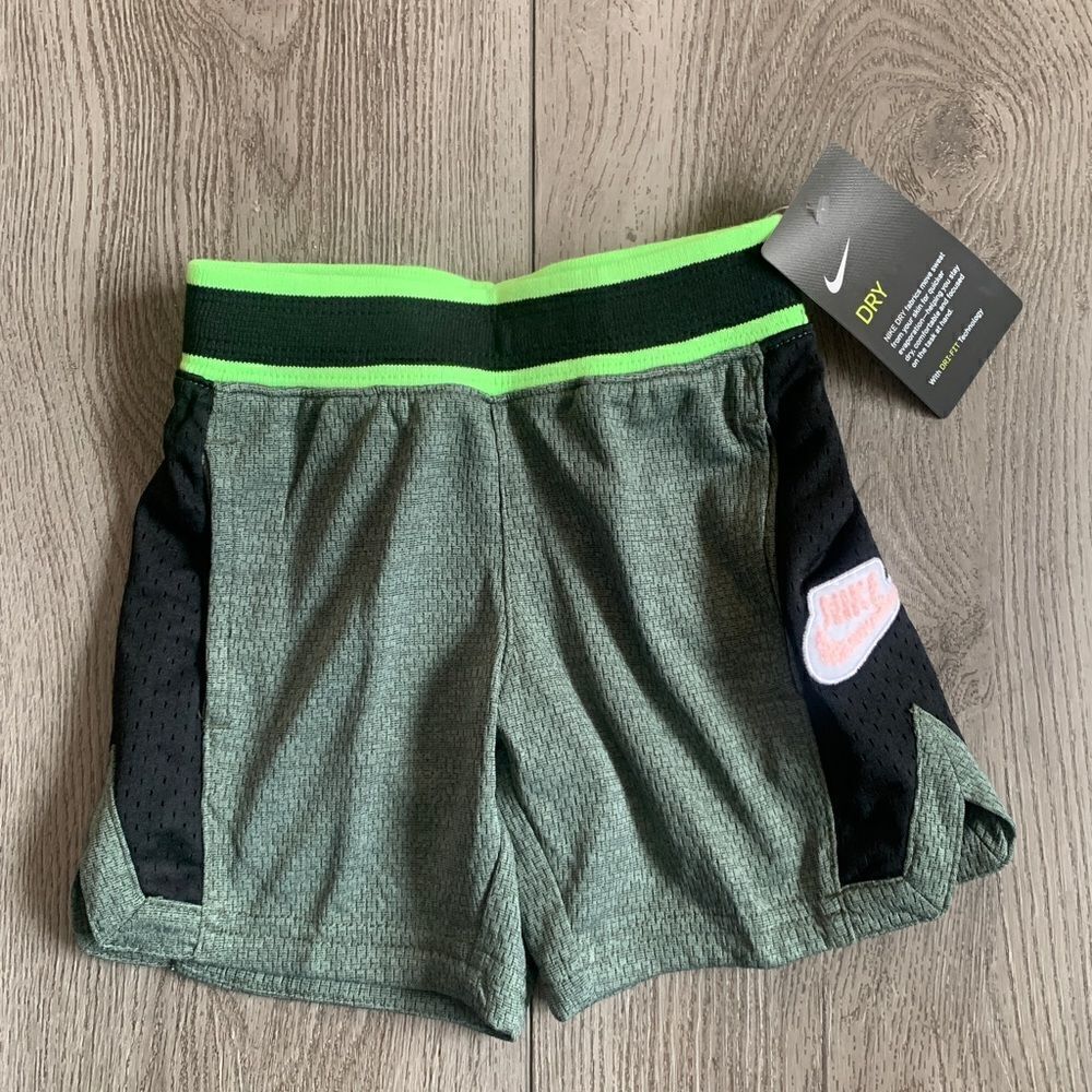 Nike boys outdoor green shorts